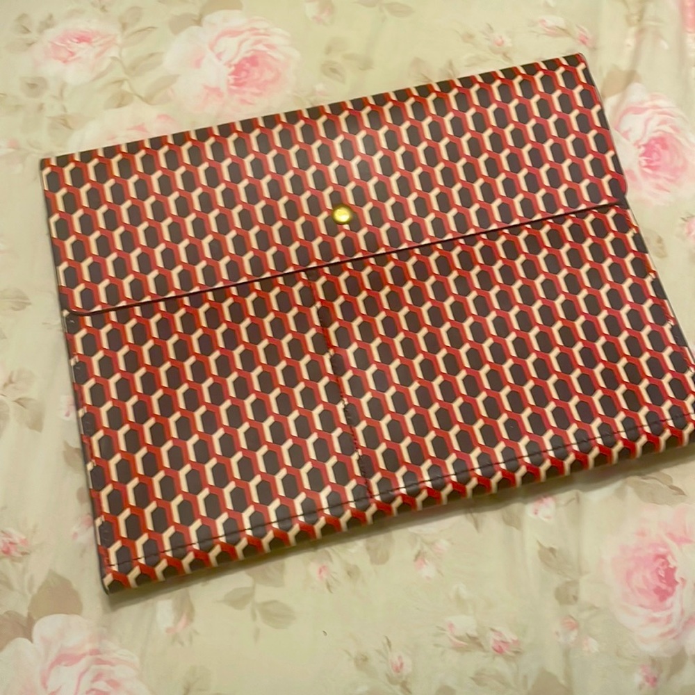 Mark & Graham Tablet Case and Organizer